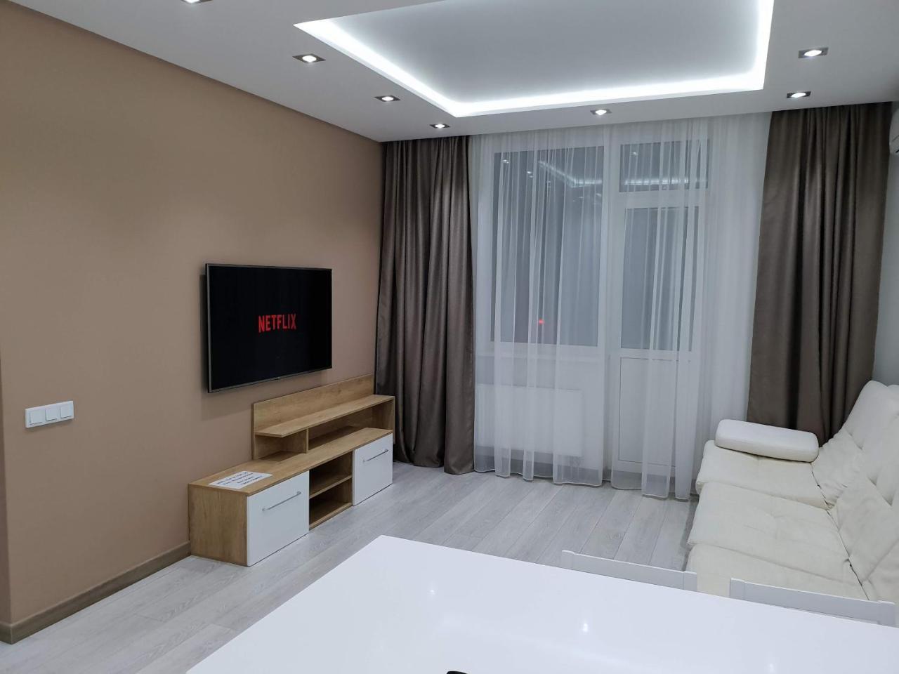 Luxapartment Kiev Exterior foto